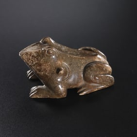 CHINESE HAN DYNASTY JADE TOAD