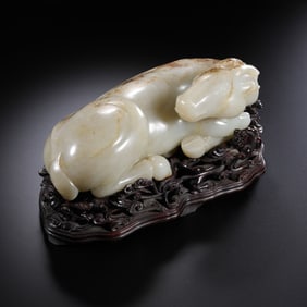 CHINESE QING DYNASTY HETIAN JADE LYING SHEEP