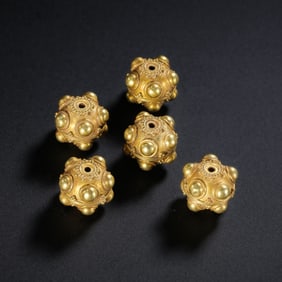 A SET OF PURE GOLD BEADS FROM ANCIENT PERSIAN CULTURE
