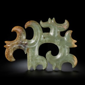 CHINA HONGSHAN PERIOD HONGSHAN CULTURE GOUYUN JADE PENDANT
