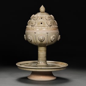 CHINESE SUI DYNASTY XIANGZHOU KILN CELADON FLOWER PATTERN INCENSE BURNER
