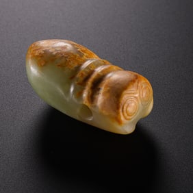 JADE SILKWORM OF HONGSHAN CULTURE DURING THE HONGSHAN PERIOD IN CHINA