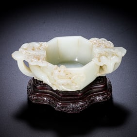 CHINESE QING DYNASTY HETIAN WHITE JADE DOUBLE-HANDLED CUP