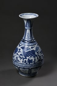 CHINESE YUAN DYNASTY BLUE AND WHITE JADE POT VASE