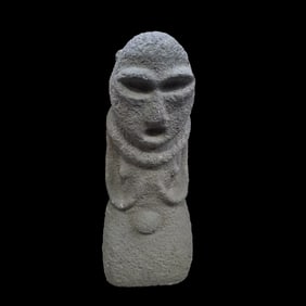 STONE FIGURES OF HONGSHAN CULTURE IN THE NEOLITHIC PERIOD OF CHINA