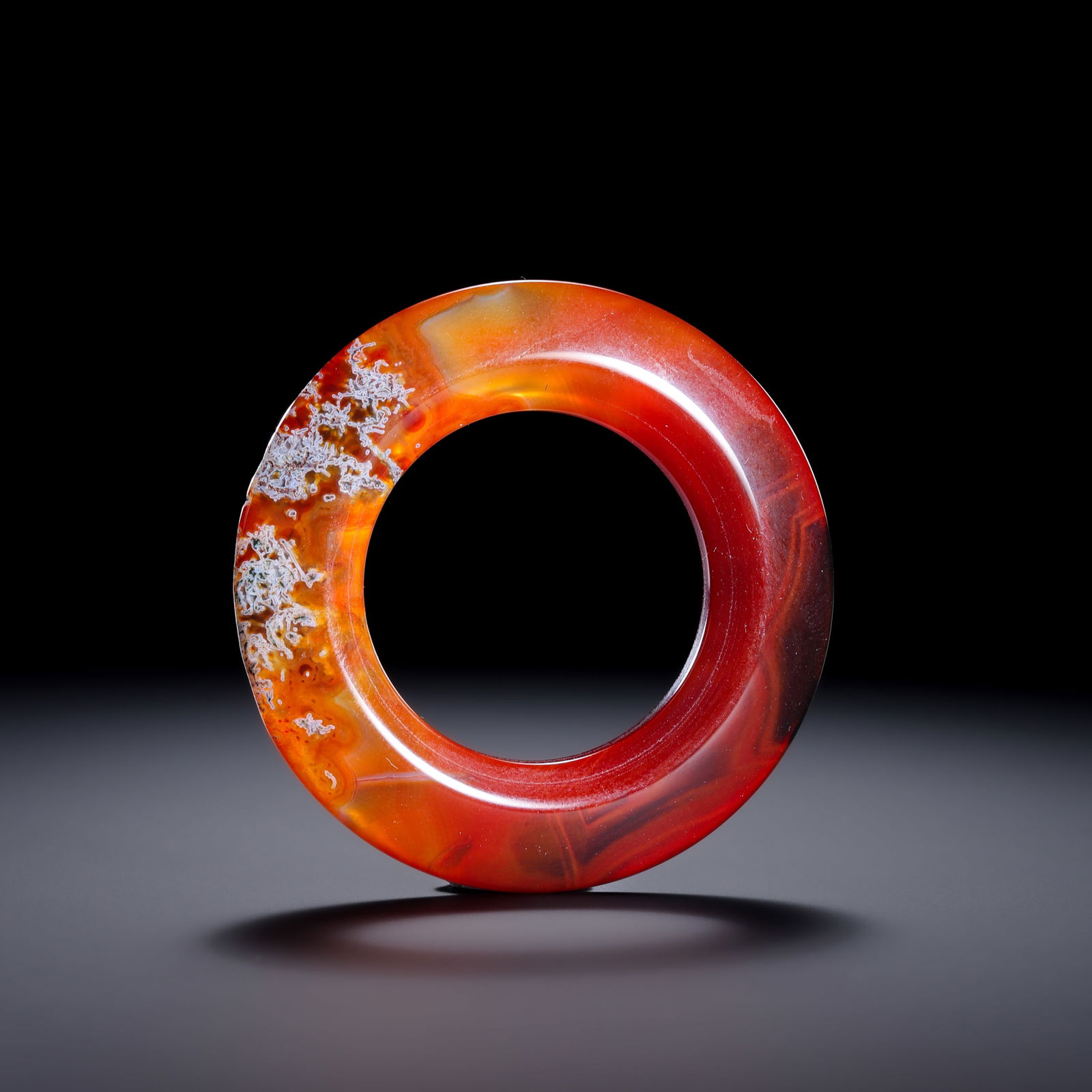 BEFORE THE MING DYNASTY, RED AGATE RINGS DURING THE WARRING STATES PERIOD (1 of 6)