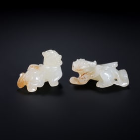 1-3A GROUP OF WHITE JADE AUSPICIOUS BEASTS FROM THE HAN DYNASTY