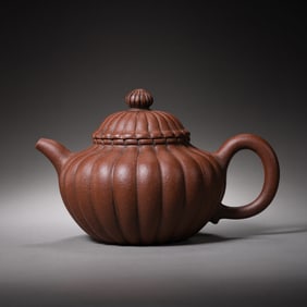 CELEBRITY PURPLE CLAY TEAPOT