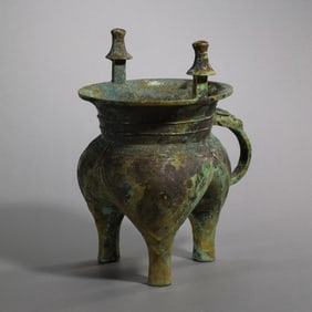 BEFORE THE MING DYNASTY, BRONZE TRIPOD FROM THE SHANG AND ZHOU DYNASTIES