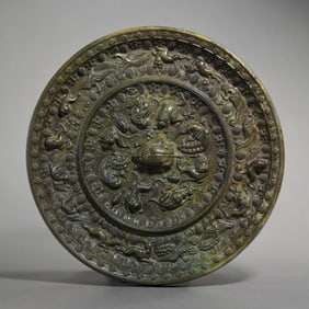 7-10BRONZE MIRROR WITH SEA BEASTS AND GRAPES, TANG DYNASTY