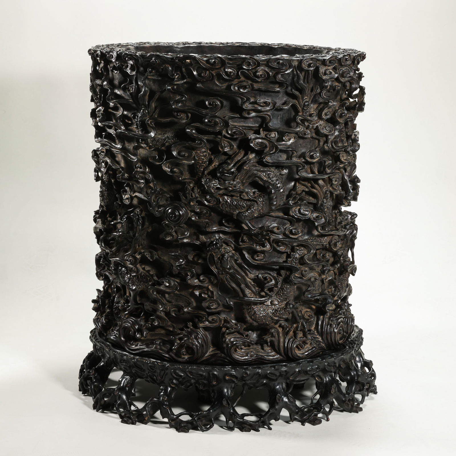 Chinese Qing Dynasty Rosewood Cylinder with Cloud and Dragon Pattern (1 of 13)