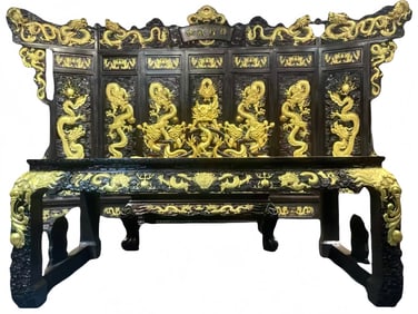 A set of Chinese Qing Dynasty imperial red sandalwood throne screens with gilded dragon patterns