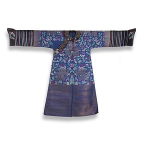 Chinese Qing Dynasty brocade dragon robe