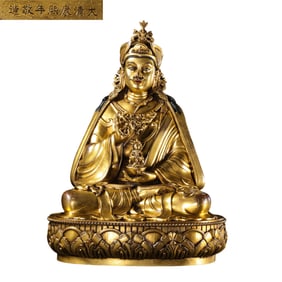 A Chinese gilt bronze Buddha statue from the Kangxi period of the Qing Dynasty