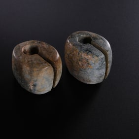 A pair of jade artifacts from the Hongshan culture of China’s Hongshan period