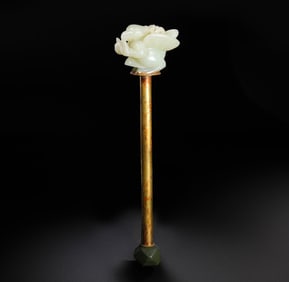 Chinese Liao Dynasty Hetian Jade Gilded Garuda Bird Scepter