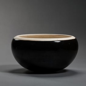Chinese Tang Dynasty Gongxian Kiln Zibo Bowl