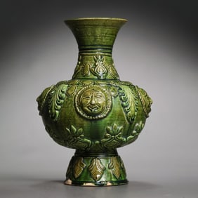 Chinese Sui Dynasty Green Glaze Plastic Bottle