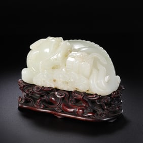 Chinese Qing Dynasty Hetian White Jade Auspicious Beast