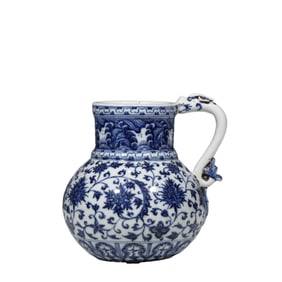 Chinese Ming Dynasty Blue and White Twined Flower Pattern Flower Watering Can