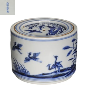 Blue and white cricket jar from the Xuande period of the Ming Dynasty, China