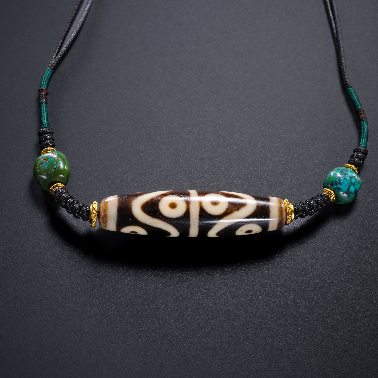 Pure Dzi Bead Necklace from the Tang Dynasty, China (1 of 8)