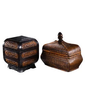 A set of Chinese Qing Dynasty wooden lidded boxes