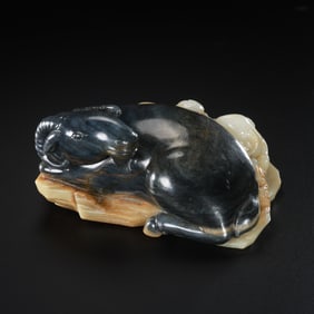 Chinese Qing Dynasty Hetian Jade Blue and White Lying Sheep