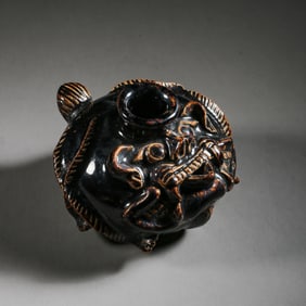 Chinese Song Dynasty black glaze auspicious beast water pot