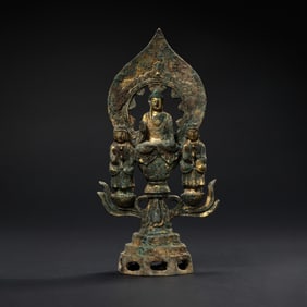 A Chinese Northern Wei Dynasty gilt-bronze seated Buddha statue