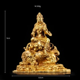 Gold seated Buddha statue from before the Ming Dynasty, China