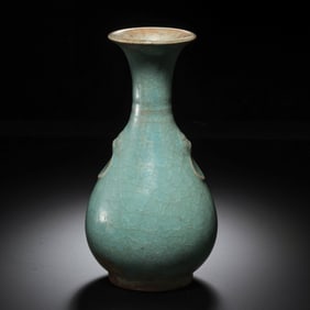 Chinese Song Dynasty Ru kiln celadon double-topped vase