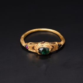 Ancient Gold Ring from Southeast Asia – Adorned with Gems [Ring Size : 11, 4gram]