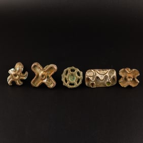 Group of 5 Ancient Roman Medieval Bronze Decorative Fittings Mounts [3~3.7 x 3cm, 78 gram, 5pcs]