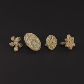 Ancient Ritual Bronze Star and Floral-Form Artifacts Cloths Decorated Ornaments Buttons [4pcs, 58g]
