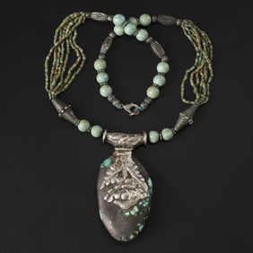 Tibetan Turquoise Beautifully Decorated Crafted With Silver Animal & Flower Motif Pendant Necklace
