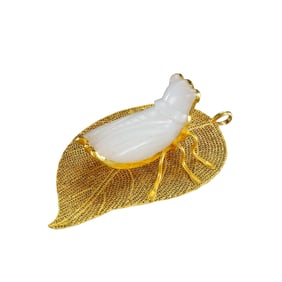 Chinese Qing Dynasty Jade Cicada Gold Leaf