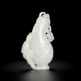 Chinese Qing Dynasty Hetian white jade animal face pattern chain cover bottle