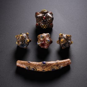 A set of Chinese Han Dynasty dragonfly eye glass beads