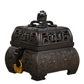 Chinese Qing Dynasty rosewood square lidded jar