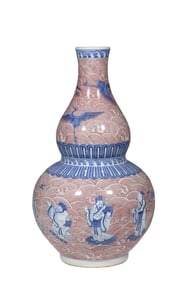 Chinese Qing Dynasty Qianlong period blue and white underglaze red figure story pattern gourd vase