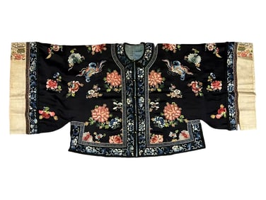 Chinese Qing Dynasty Shiqing satin peony and butterfly pattern jacket