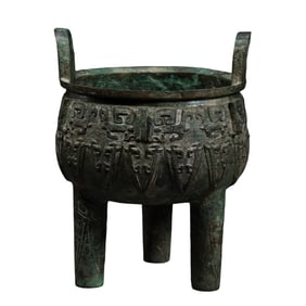 Chinese bronze artifacts from the Shang and Zhou dynasties