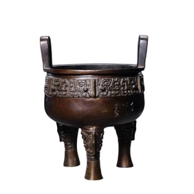 Chinese Qing Dynasty three-legged copper furnace with two handles