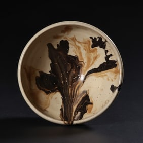 Chinese Song Dynasty twisted glaze small bowl