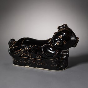 Chinese Northern Song Dynasty Cizhou kiln black glaze figure pillow