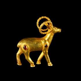 Achaemenid period ancient Persian culture pure gold inlaid gemstone sheep