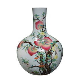 Chinese Qianlong Period Famille Rose Longevity Peach Pattern Celestial Globe Vase