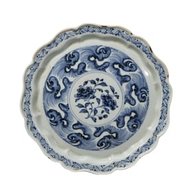 Chinese Yuan Dynasty Blue and White Sea Water Pattern Flower Mouth Plate