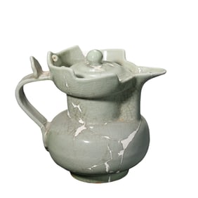 A specimen of a monk's hat pot from the Chenghua period of the Ming Dynasty, China